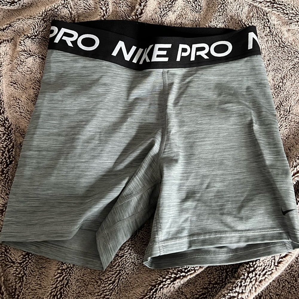 Nike Pro spandex